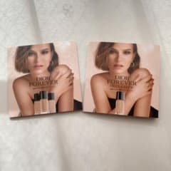 dior forever リキッドファンデ　試供品　2種類のサムネイル