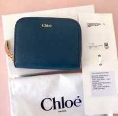 新品Chloe グレインレザー製Bananaジップコインパース 財布 - メルカリ