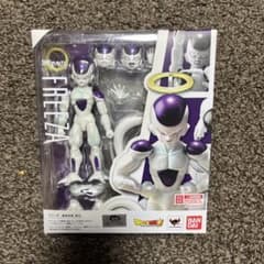S.Hフィギュアーツ フリーザ 最終形態-復活-のサムネイル