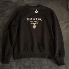 PRADA Re-Nylonロゴ スウェット ブラック 【安心鑑定済み】 - メルカリ