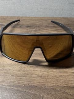 Oakley スポーツサングラス ブラック ゴールドミラーレンズ - メルカリ