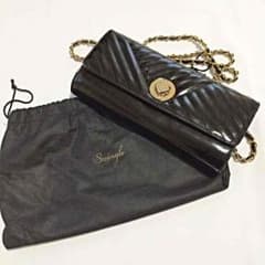 【AH様専用】2way エナメルクラッチバッグのサムネイル