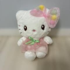 USJ ユニバ　ハローキティ ぬいぐるみ　Sサイズのサムネイル