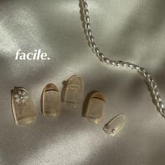 no.10 clear✖️ gold   girly nailのサムネイル