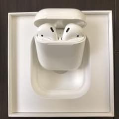 APPLE MMEF2J/A Airpods 第1世代のサムネイル