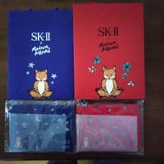 メゾンキツネ　sk2 クリスマスコフレ　ポーチのサムネイル
