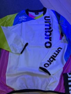 umbro サッカー ピステ 長袖 上下のサムネイル