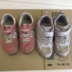 靴　new balance 俊足　ピンク　ラベンダー　17 18 スニーカーのサムネイル