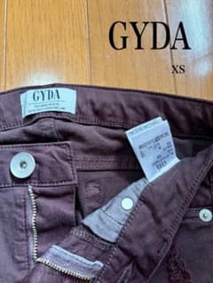GYDA / スキニーのサムネイル