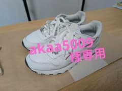 【Reebok classic（リーボッククラシック）】CL LTHR MUのサムネイル