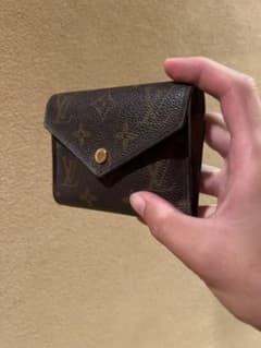 LOUIS VUITTON モノグラム 三つ折り財布のサムネイル