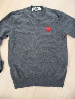 PLAY COMME des GARÇONS グレー Vネック セーター S - メルカリ