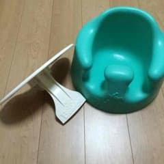 さとこ様専用☆美品☆バンボ 椅子&机セットのサムネイル