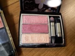 Dior トリオブリックパレット 833のサムネイル