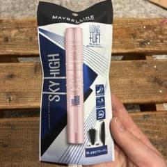 MAYBELLINE SKY HIGH マスカラ 06 よあけブルージュのサムネイル