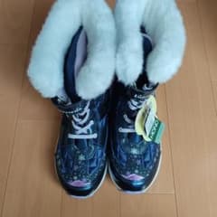 冬物　ブーツ　24cm　女児用のサムネイル