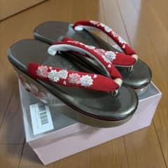 草履　厚底　可愛い❤️のサムネイル