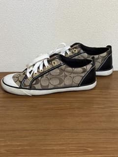 COACH デニム生地 バレット シグネチャー柄 ローカットトップ スニーカー 廃盤品！COACH デニム生地 バレット ローカットスニーカー - メルカリ