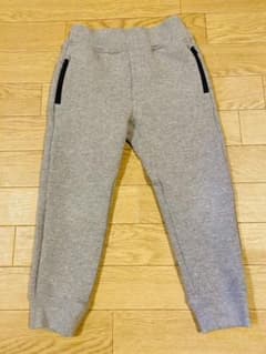 ユニクロ スウェットパンツ グレーのサムネイル