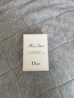 Miss Dior コンフォーティング ボディミルク 175mlのサムネイル