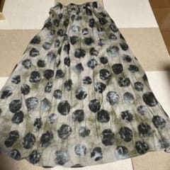 ドット柄ロングフレアスカート ウエストゴムのサムネイル
