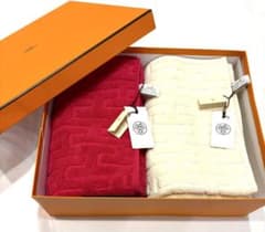 新品　エルメス　バスマット2枚セット　ラビリンス　Hロゴ 　大判タオル美品 新品タグ付☆エルメス バスマット2枚セット ラビリンス Hロゴ 大判