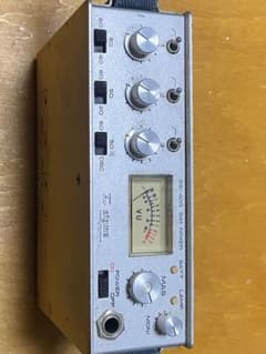 SIGMA SS-403 3ch ロケ用ミキサーのサムネイル