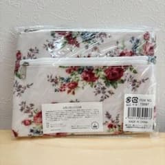 【新品】花柄 ポーチ マルチケース マルチポーチ 通帳ケースのサムネイル