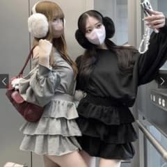【美品】オフショルダースウェットトップス[pm392] ブラックのサムネイル