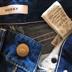 デニムパンツ moussyのサムネイル