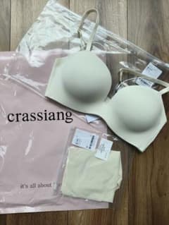 crassiang3cmミルクブラセット ノンワイヤーブラショーツセット ミルク