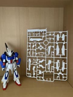 HG Zガンダム+カレトヴルッフ炎セットのサムネイル
