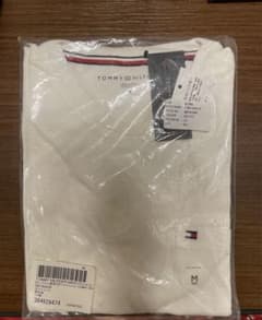 【新品】TOMMY HILFIGER トミー Tシャツ ホワイトMサイズのサムネイル