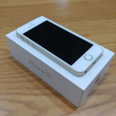 iphone se 64G　simフリーのサムネイル
