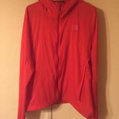 ノースフェイス マウンテンパーカーのサムネイル