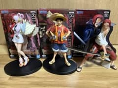 【美品】ルフィ シャンクス ウタ フィギュアONE PIECE FILM REDのサムネイル