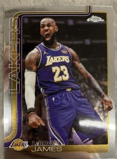 LeBron James Topps Chrome NBA カードのサムネイル