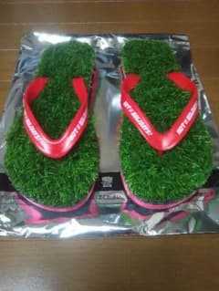 中京競馬場限定ターフサンダル赤のサムネイル