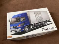 アオシマ 日野 レンジャープロ HINO RANGER 冷凍車 1/32のサムネイル