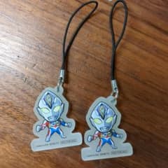 ウルトラマン　ストラップ　2こセットのサムネイル