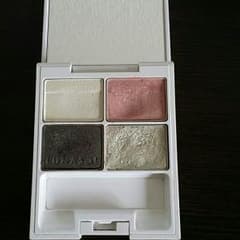 SOLD OUT！ルナソルlunasolアイシャドウのサムネイル