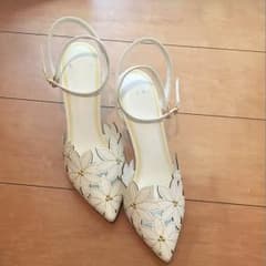 RANDA♡フラワーカットパンプスのサムネイル