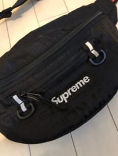 supreme ボディバッグ　ウエストポーチのサムネイル
