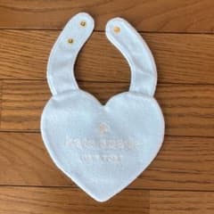 【新品、未使用】kate spade ハート型スタイ タグ付きのサムネイル