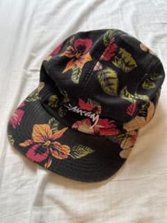 STUSSY 花柄 キャップ 帽子のサムネイル