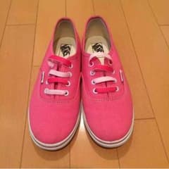 VANSスニーカーのサムネイル
