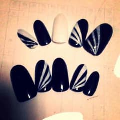 ネイルチップのサムネイル