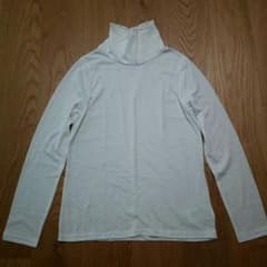 ☆新品☆アース ミュージック エコロジー☆ハイネックカットソー☆ホワイト☆M☆のサムネイル