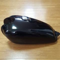 ヤマハSR400燃料タンク黒のサムネイル