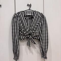 ZARA シアサッカー ギンガムチェックブラウスのサムネイル